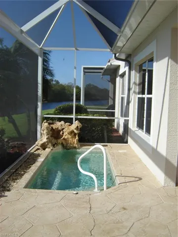 Built in Jacuzzi -Lani