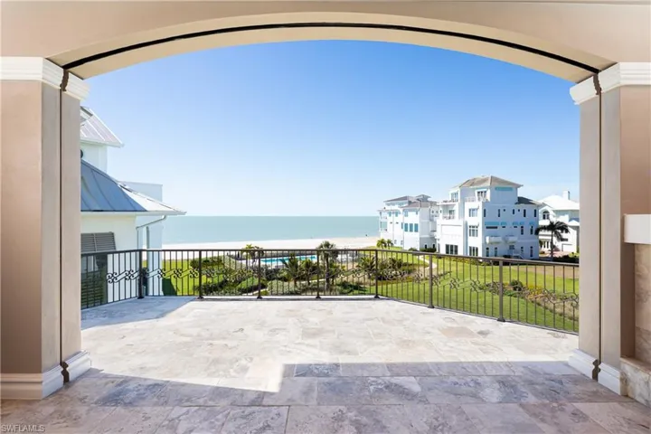 101 Jumento Cay Ln, Bonita Springs, Florida 34134