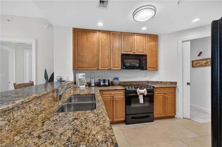 5781 Cape Harbour Dr 505, Cape Coral, Florida 33914