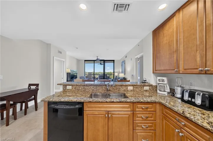 5781 Cape Harbour Dr 505, Cape Coral, Florida 33914