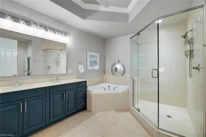 10731 Mirasol Dr 402, Miromar Lakes, Florida 33913