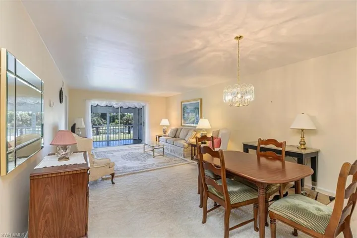 5483  Rattlesnake Hamm  RD, Naples, FL 34113