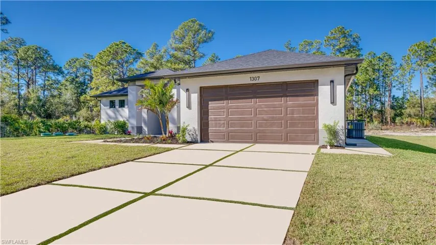 1307 Wagner Ave, Lehigh Acres, Florida 33972