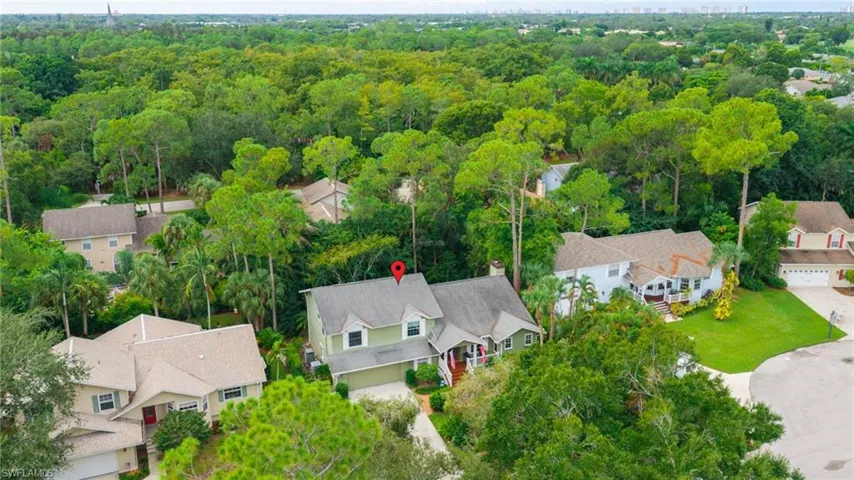 494 Chatham Cir, Naples, Florida 34110