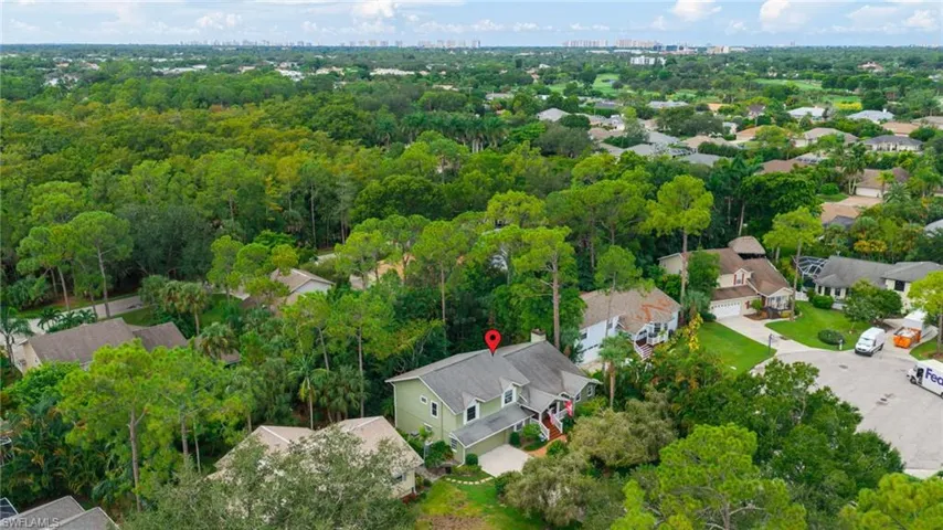 494 Chatham Cir, Naples, Florida 34110