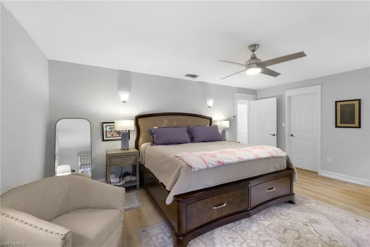 494 Chatham Cir, Naples, Florida 34110