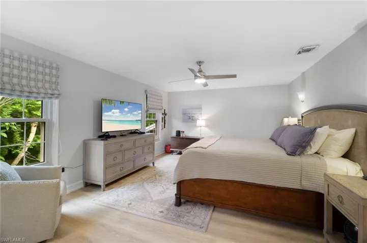 494 Chatham Cir, Naples, Florida 34110