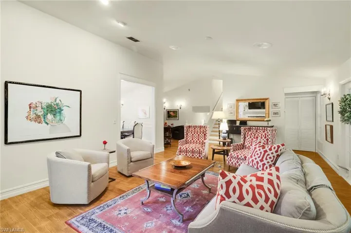 494 Chatham Cir, Naples, Florida 34110