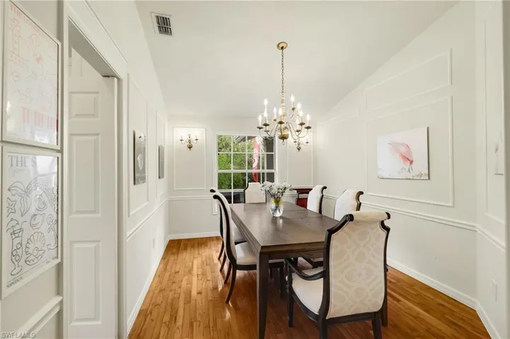 494 Chatham Cir, Naples, Florida 34110