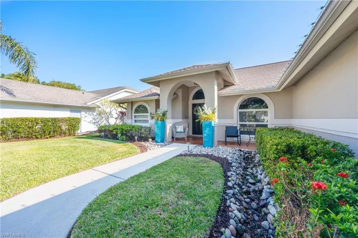 591  Lambton  LN, Naples, FL 34104