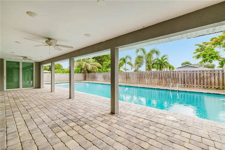 5534 Cognac Dr, Fort Myers, Florida 33919