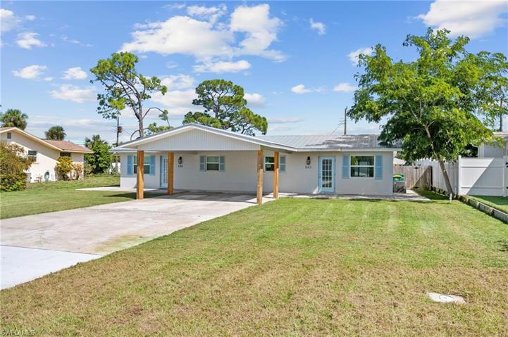 545 & 547  106TH N AVE, NAPLES, FL 34108