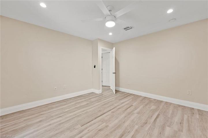 545 & 547  106TH N AVE, NAPLES, FL 34108