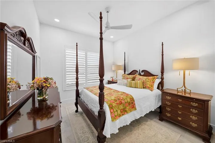9088 Wisteria Way 204, Naples, Florida 34114