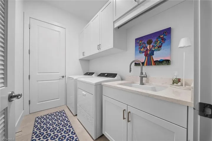9088 Wisteria Way 204, Naples, Florida 34114
