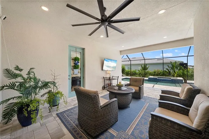 9088 Wisteria Way 204, Naples, Florida 34114