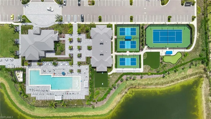 9088 Wisteria Way 204, Naples, Florida 34114