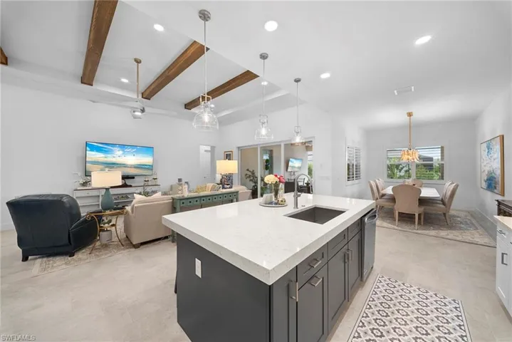 9088 Wisteria Way 204, Naples, Florida 34114