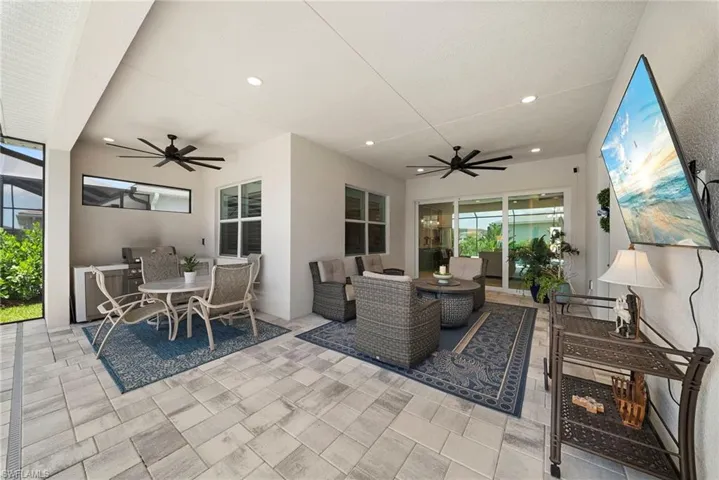 9088 Wisteria Way 204, Naples, Florida 34114