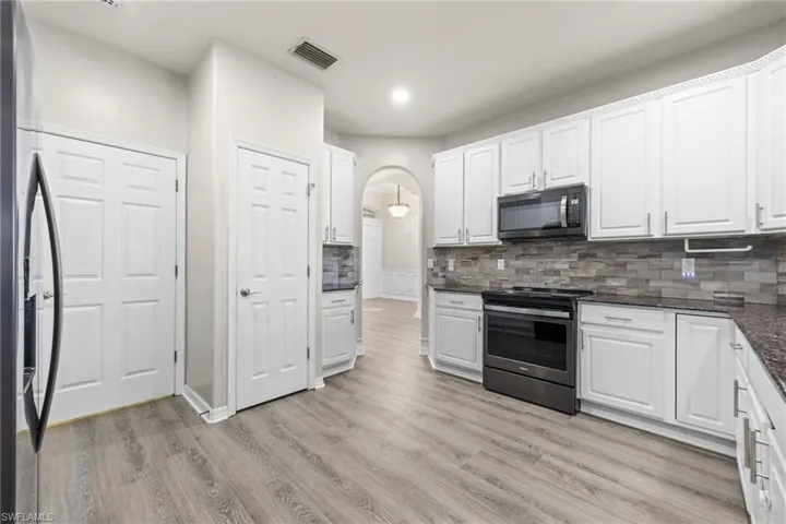 3940 Ruxton Rd, Naples, Florida 34116