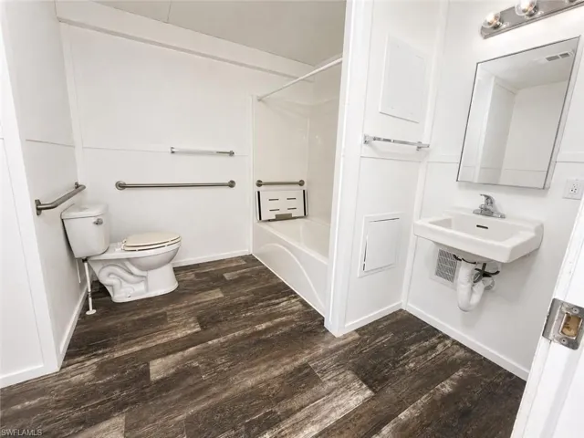 385 Lindero St, Montura Ranches, Florida 33440