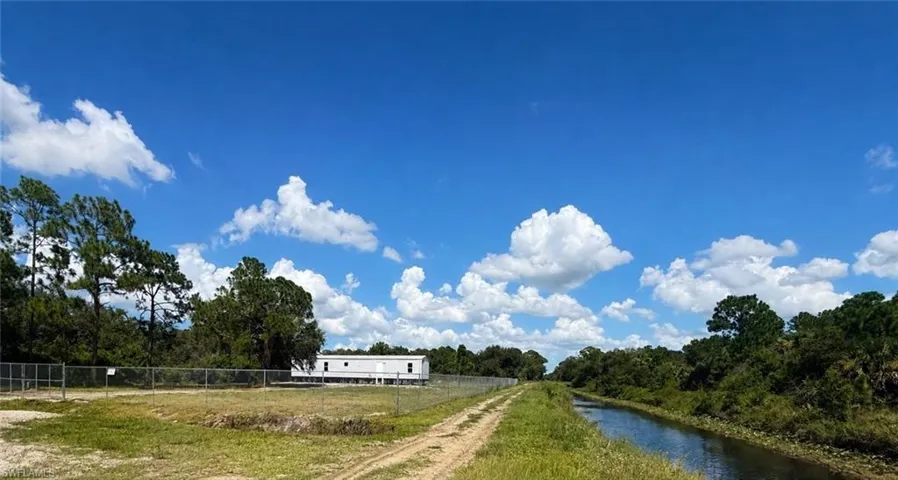 385 Lindero St, Montura Ranches, Florida 33440