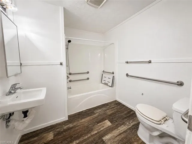 385 Lindero St, Montura Ranches, Florida 33440