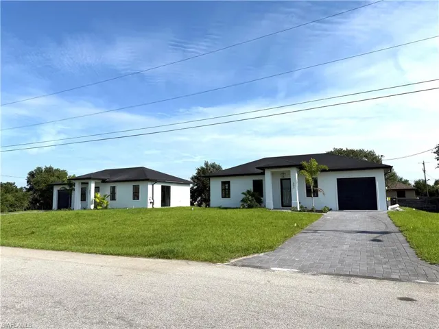 353  Pomona  ST, Lehigh Acres, FL 33974