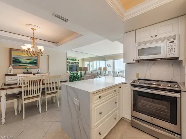 3443 Gulf Shore Blvd N 309, Naples, Florida 34103