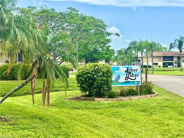 5707  Foxlake  DR, North Fort Myers, FL 33917