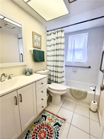 5707  Foxlake  DR, North Fort Myers, FL 33917