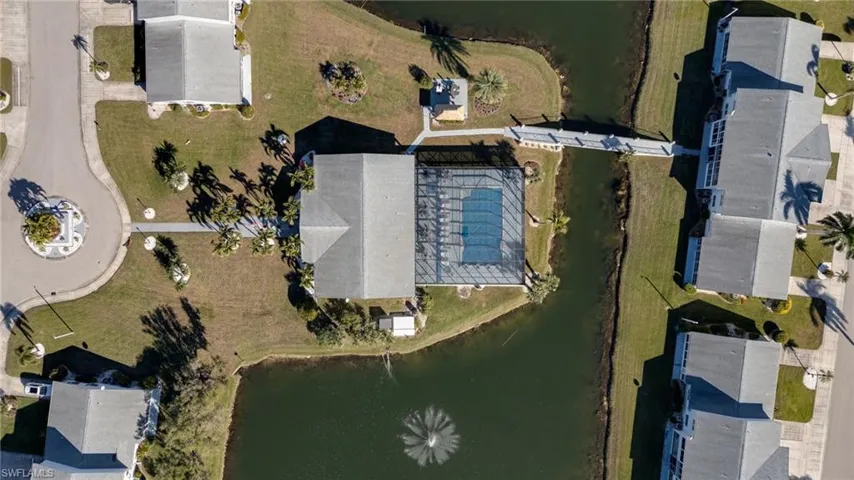 View of property location featuring a large body of water