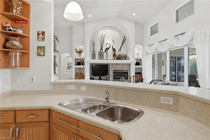 4814 Sw 29th Ave, Cape Coral, Florida 33914