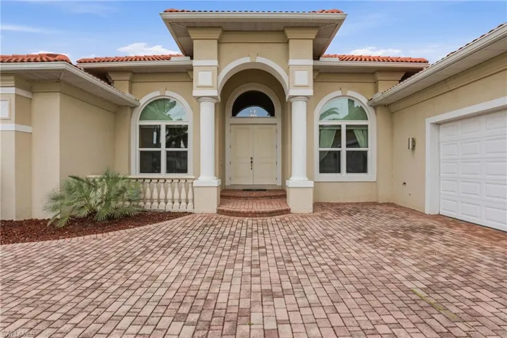 4814 Sw 29th Ave, Cape Coral, Florida 33914