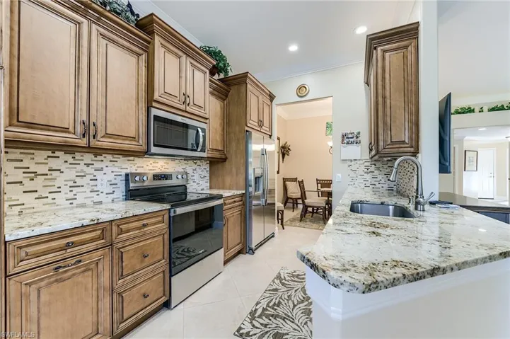 9234 Spring Run Blvd, Estero, Florida 34135