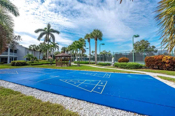2604 Sailors Way # 120, Naples, Florida 34109