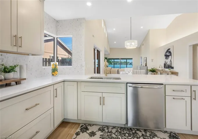 2604 Sailors Way # 120, Naples, Florida 34109
