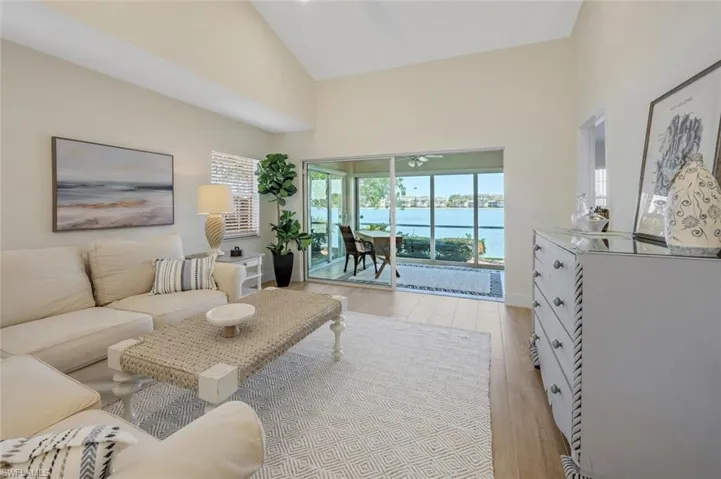 2604 Sailors Way # 120, Naples, Florida 34109