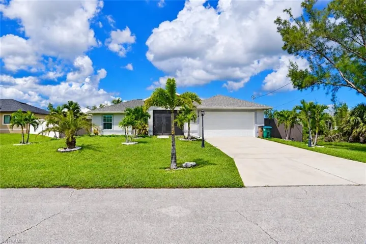 2212 Nw 42nd Pl, Cape Coral, Florida 33993