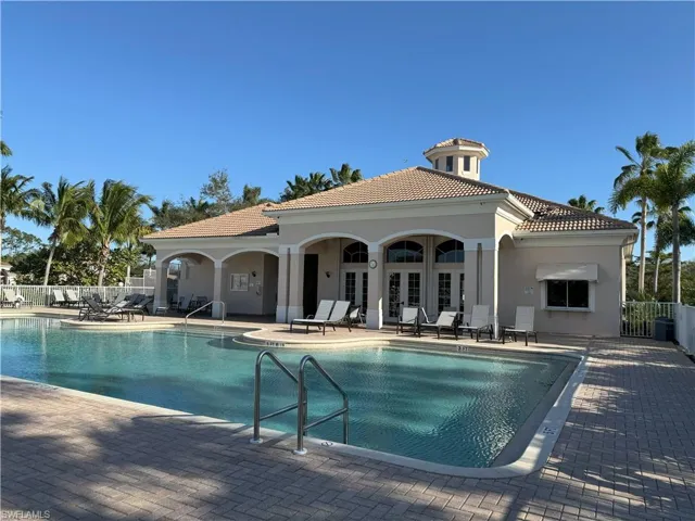 Coral Lakes pool
