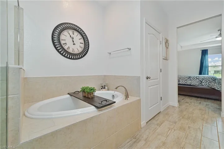 8784 Cascade Price Cir, North Fort Myers, Florida 33917
