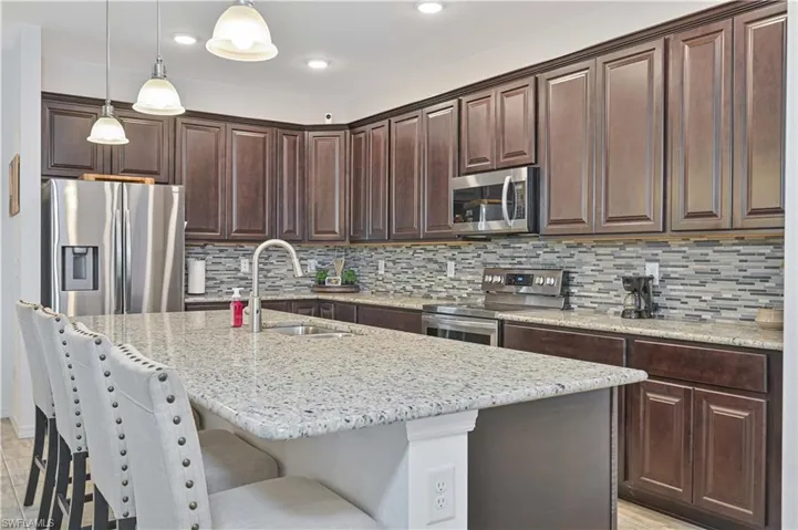 8784 Cascade Price Cir, North Fort Myers, Florida 33917
