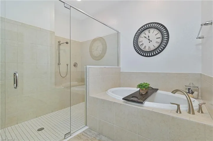 8784 Cascade Price Cir, North Fort Myers, Florida 33917