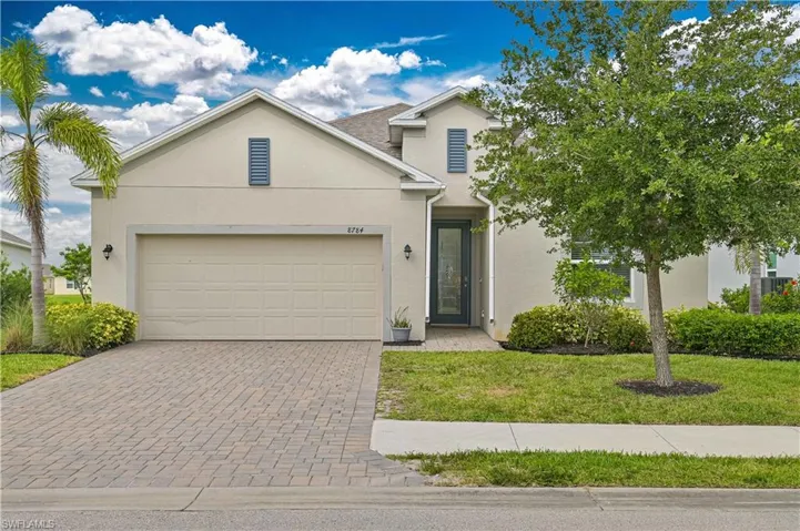 8784 Cascade Price Cir, North Fort Myers, Florida 33917