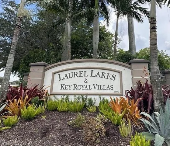 8298 Key Royal Ln 424, Naples, Florida 34119