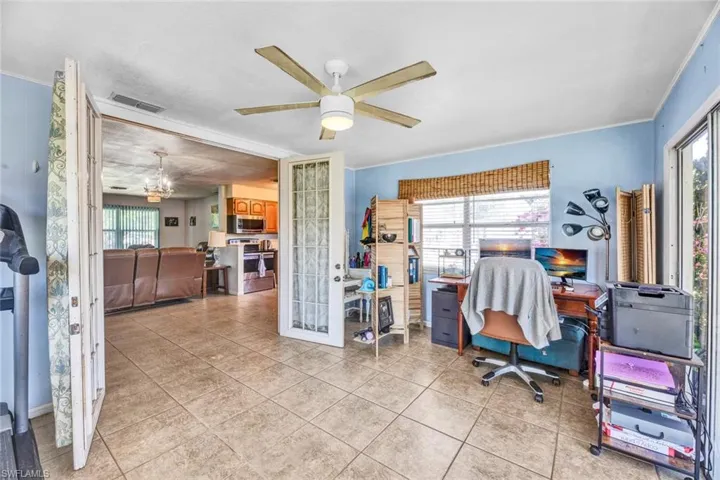 425 Morgan CIR S, LEHIGH ACRES FL 33936