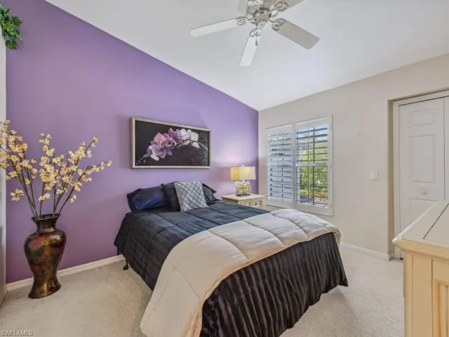 6070  Pinnacle  LN, Naples, FL 34110