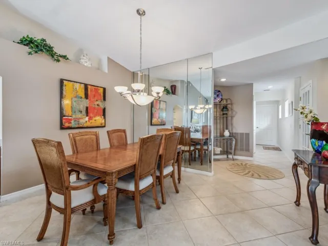 6070  Pinnacle  LN, Naples, FL 34110
