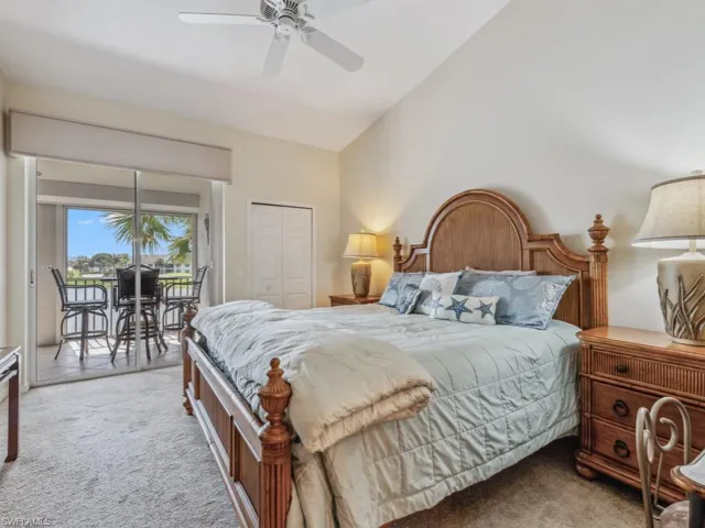 6070  Pinnacle  LN, Naples, FL 34110