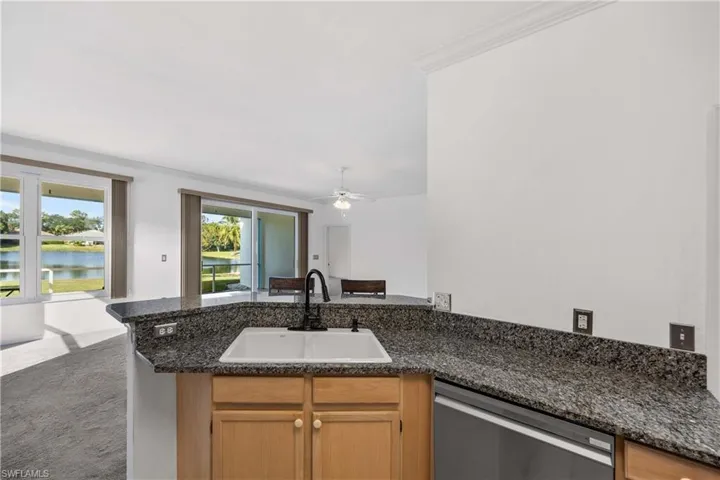 223  Stanhope  CIR, Naples, FL 34104